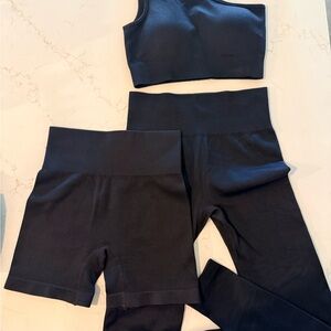 Comfy Black Leggings, shorts and bra set